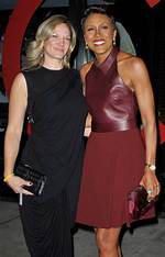 Age Difference Between Robin Roberts and Amber Laign ·