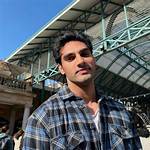 Ahan Shetty Height, Weight, Age, Girlfriend, Facts, Family