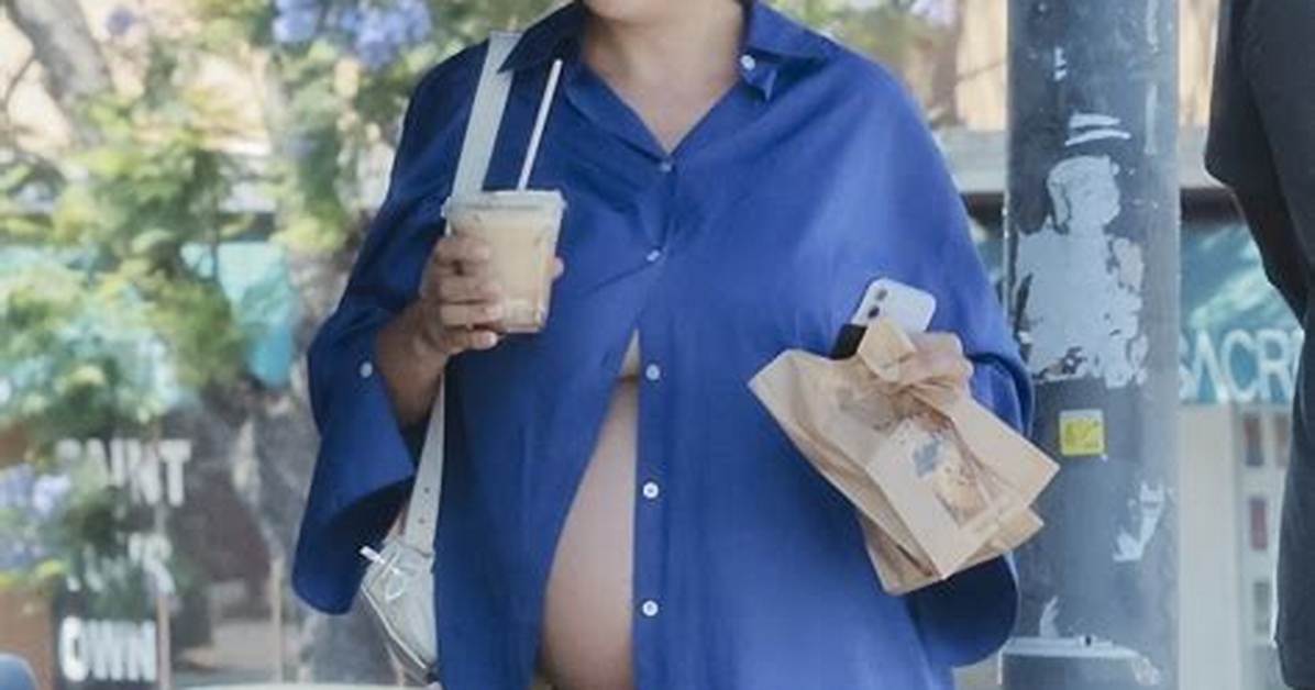 Arrested Development Star Alia Shawkat Is Pregnant with Her First Baby