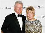 Bette Midler Husband: Martin Von Haselberg Religion, Net Worth, Young, Family, Parents, Wiki, Age
