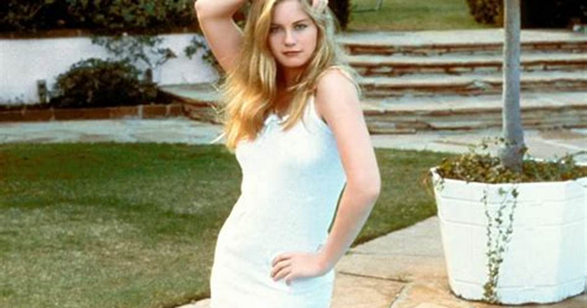 Cybill Shepherd: a Glimpse into Her Young Stardom