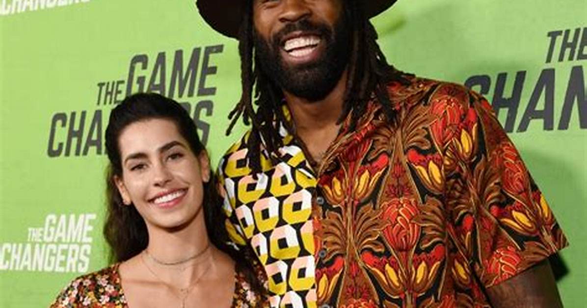 Deandre Jordan Wife, Height, Weight, Age, Girlfriend, Son, Net Worth