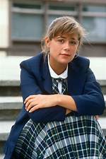 Exploring the Allure of Maura Tierney Young: a Journey Through Time