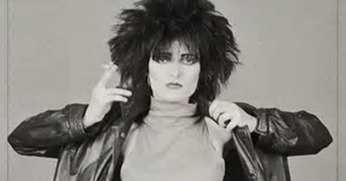 Exploring the Connection Between Siouxsie Sioux and Palestine