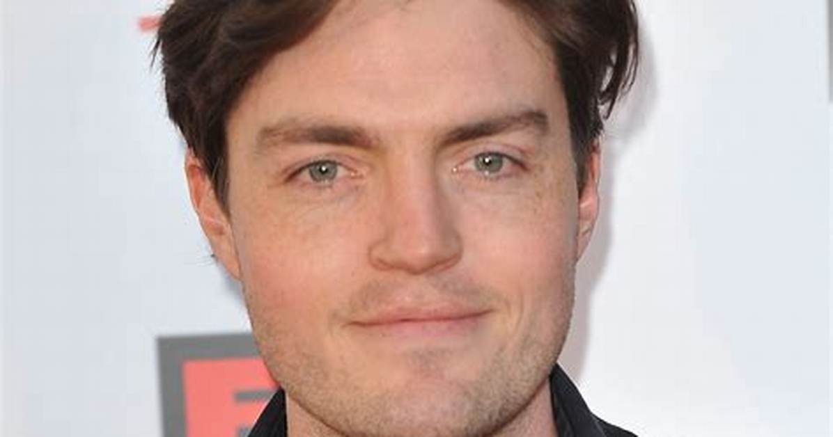 Exploring the Dynamic Duo: Tom Burke and Alexandra Dowling