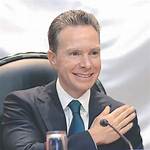 Exploring the Wealth of Manuel Velasco Coello