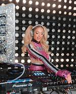 From Reality Star to a Dj, Paris Hiltons Net Worth Has Grown Enormously over the Year's Tue 2 ·