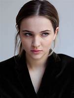 German Actress Lisa Vicari Begged Her Mother to Join Acting Inside Her Movies and Tv Shows |