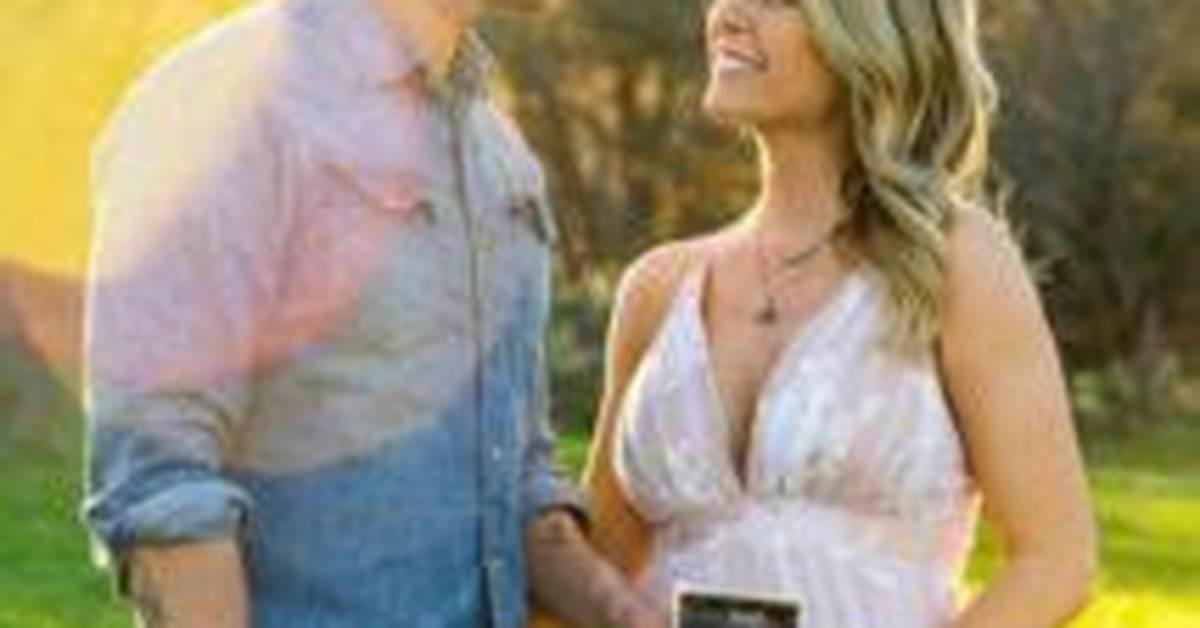 Granger Smith Height, Weight, Family, Spouse, Education, Biography |