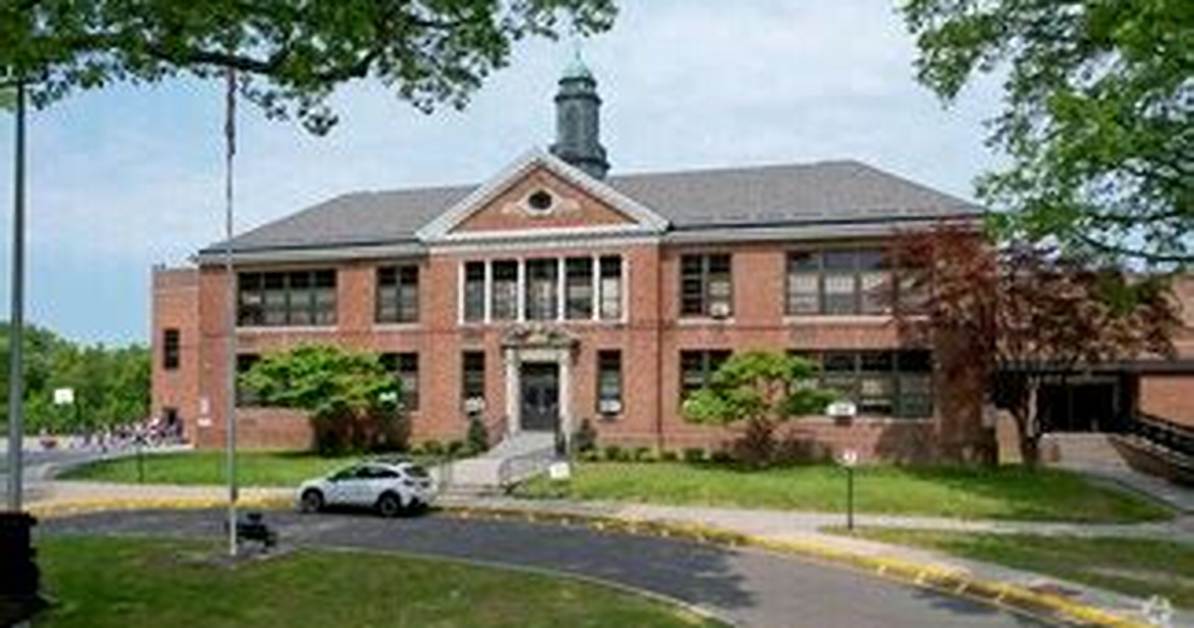 Help Bring Missing Eastchester Greenvale School Teacher Home