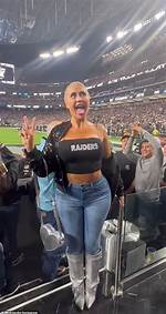 How Danii Banks' Viral Nfl Cheerleading Video Broke the Internet