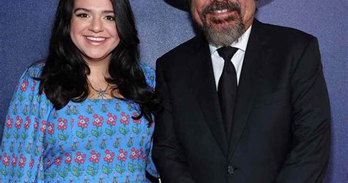 How Many Kids Does George Lopez Have