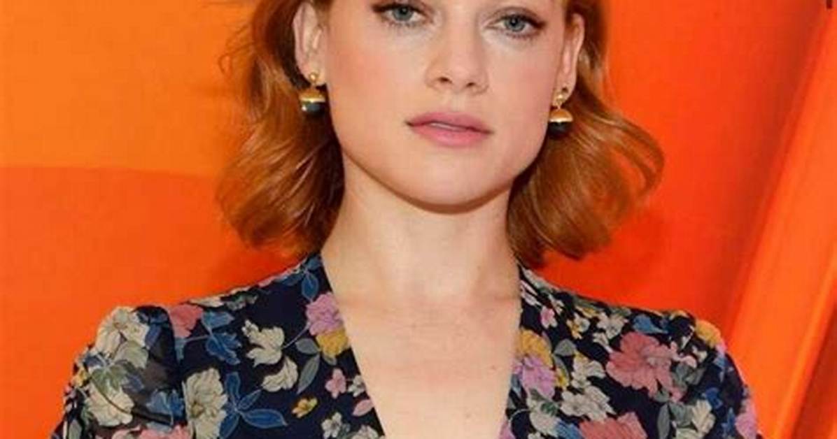 Jane Levy - Bio, Age, Net Worth, Height, Married, Nationality, Wiki
