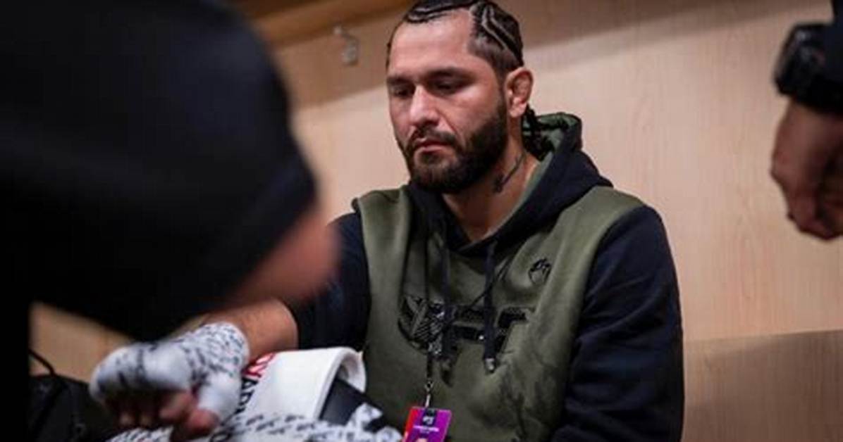Jorge Masvidal Claps Back at Michel Pereira by Showing off How His Wife Slid into His Dm