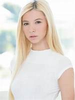 Kenzie Reeves Height, Weight, Net Worth, Age, Birthday, Wikipedia, Who, Nationality, Biography