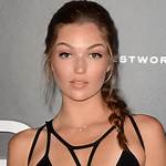 Lili Simmons Biography, Age, Height, Career, Personal Life, Boyfriend, History