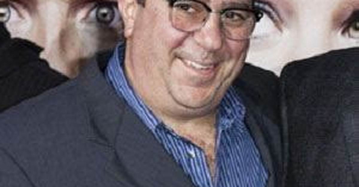 Louis Mustillo (Tv Actor) - Age, Birthday, Bio, Facts, Family, Net Worth, Height & More