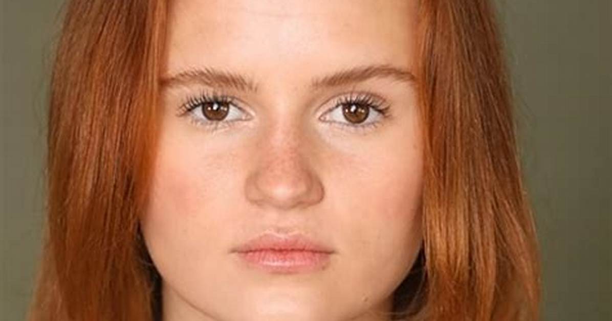 Maggie Elizabeth Jones Bio Wiki