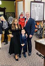 Married Texas Lawmaker Had 'Inappropriate Relationship' with Under-21 Intern