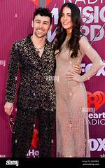 Meet Max Schneider S Wife Emily Cannon