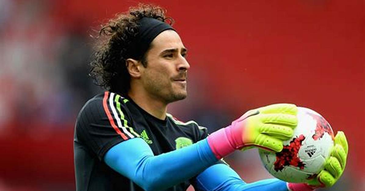 Memo Ochoa: the Heart of the Soccer Team