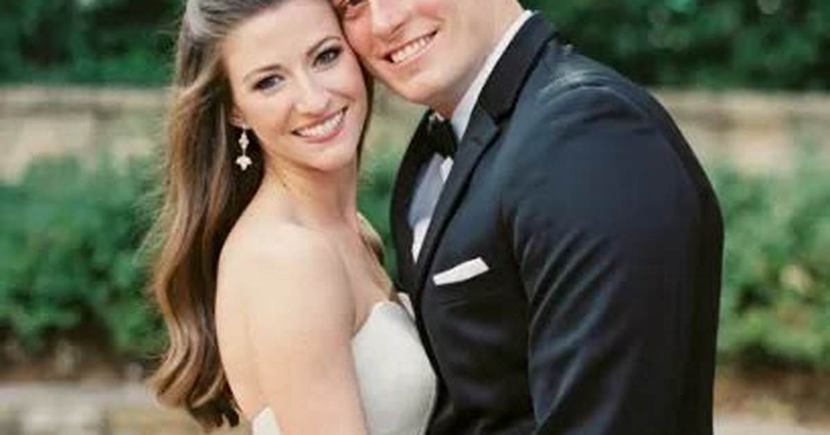 Meredith Gray, Greg Mcelroy Wife, Net Worth and Salary Breakdown