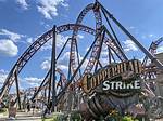 Mgk Riding Carowinds Rollercoasters Has Fans Asking Why Are You Here Tue 21 June 2022 09: