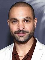 Michael Mando – Bio, Height, Gay, Girlfriend, Ethnicity, Family