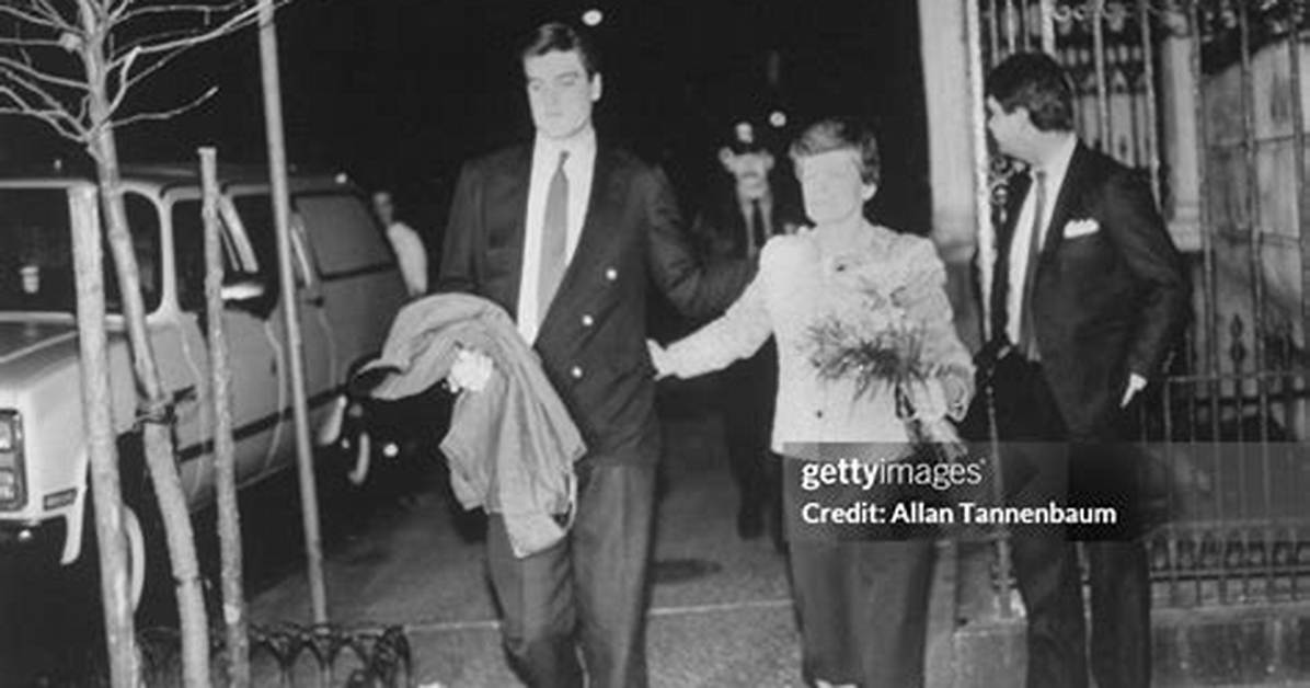 Robert Chambers Parents, Father, Mother, and Guardians