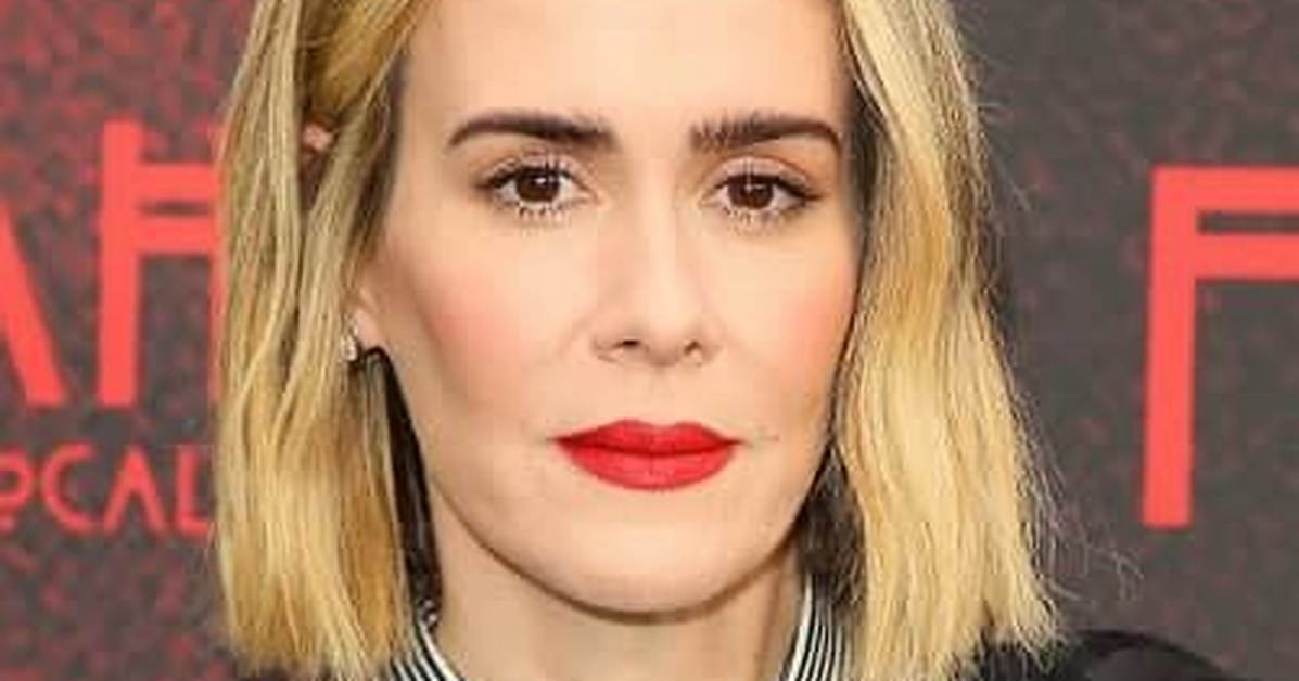 Sarah Paulson - Bio, Age, Height, Nationality, Net Worth, Facts