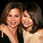 Selena Gomez's Mom Mandy Teefey's Tragic Revelation: Overcoming Mental Health Struggles
