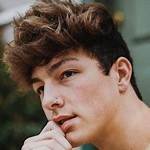 Tayler Holder (Instagram Star) - Age, Birthday, Bio, Facts, Family, Net Worth, Height & More