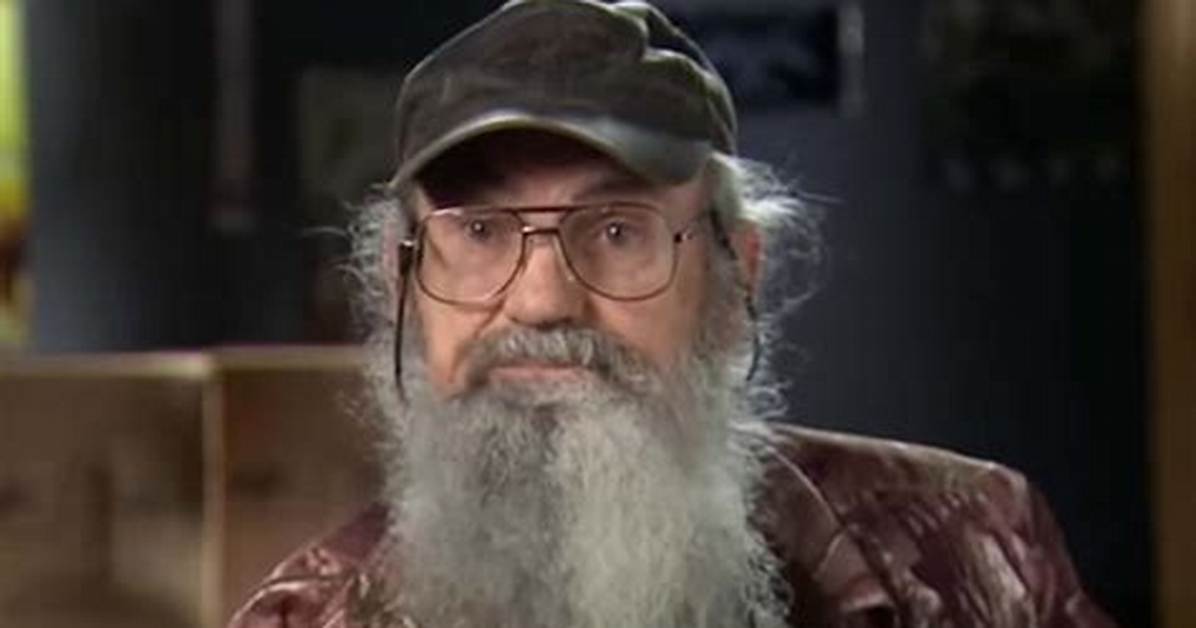 Uncle Si Robertson from Duck Dynasty: a Country Humorous Star