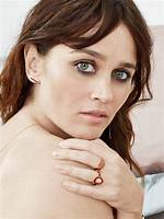 Unveiling the Life of Robin Tunney: a Closer Look at Her Family