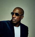 Unveiling the Story Behind Jb Smoove's Wife's Age: Surprising Revelations