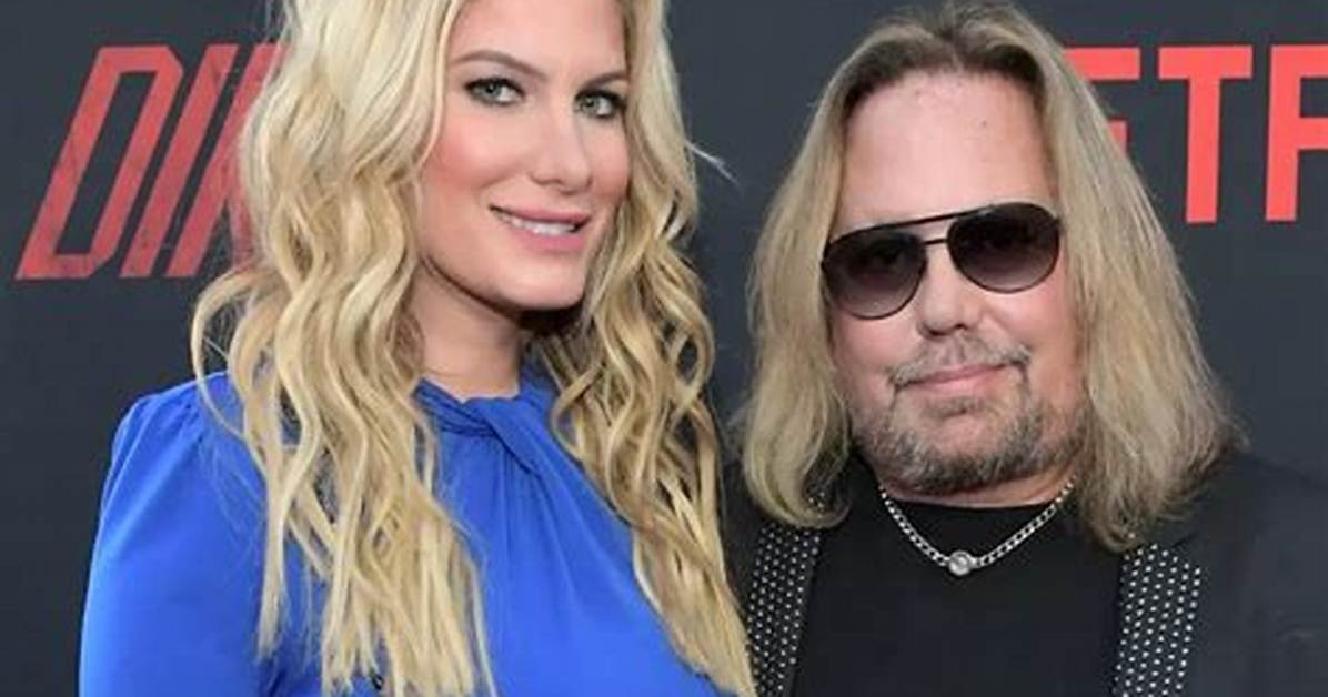 Vince Neil Net Worth, Age, Wife.