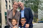 Who Are Alissa Heinerscheid Parents? Meet Douglas Bruce Gordon and Lisa Long Gordon ·