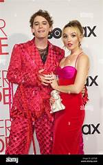 Who Is Chloe Fineman Husband Casey Thomas Brown? Everything on Their Wedding and Married Life