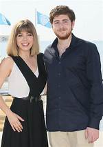 Who Is Jennette Mccurdy's Husband? Dating History of Actress in a Frame! ·