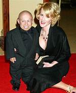 Who Is Verne Troyer S Wife Genevieve